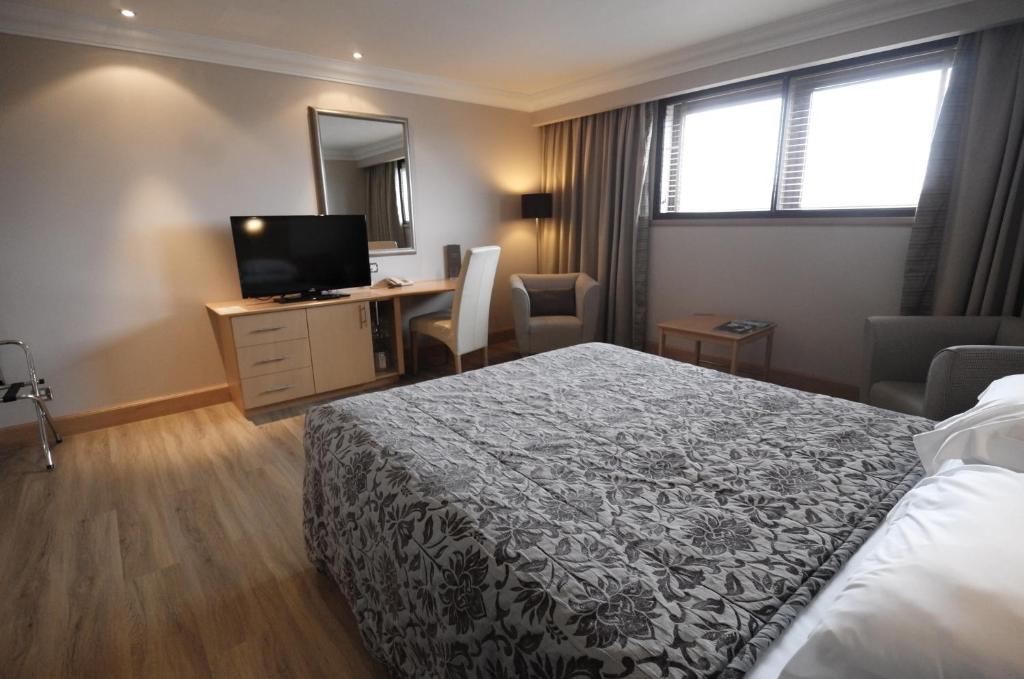 The Mansefield Hotel - 