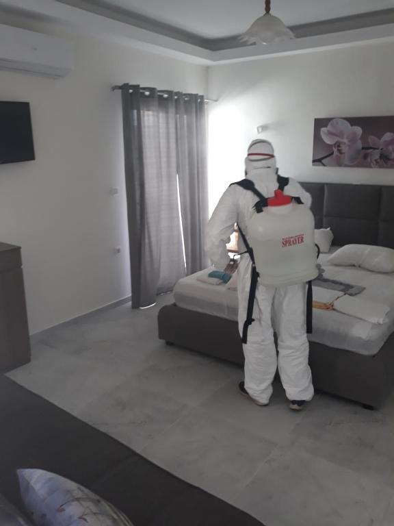 Postel nebo postele na pokoji v ubytování AS ALESIAS SUITES.Room 12.