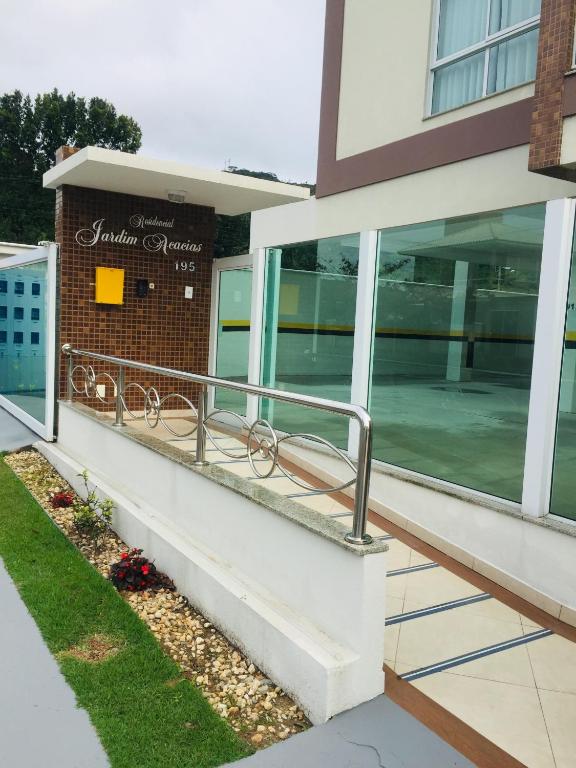  lindo apartamento na praia de palmas
