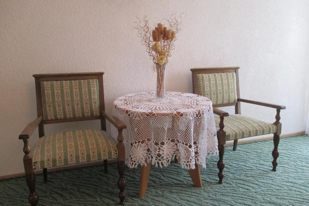Posedenie v ubytovaní House Samardzic