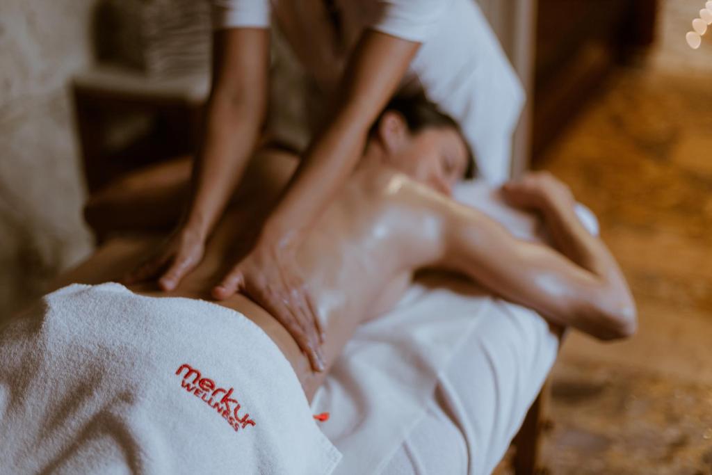 Спа і / або інші оздоровчі послуги в Medical and Spa Centre Merkur