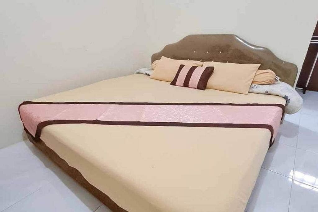 Pesona Wisata Alam Ciparay Endah Mitra RedDoorz - Habitación Doble