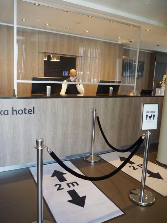 Certifikát, hodnocení, plakát nebo jiný dokument vystavený v ubytování relexa hotel München