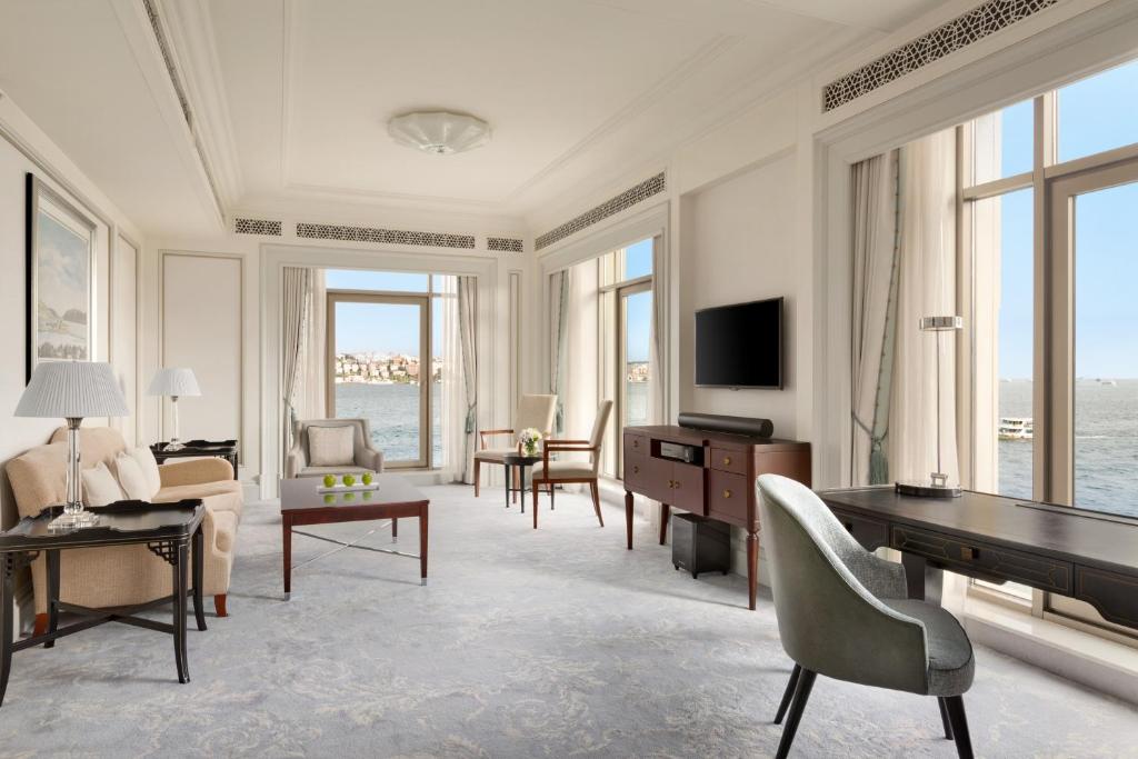 Shangri-La Bosphorus, Istanbul - Deluxe Bosphorus Suite