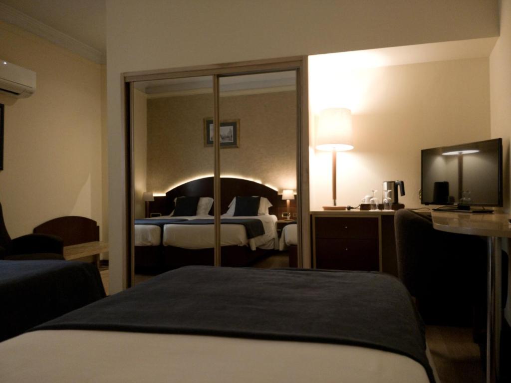Hotel Internacional Porto - Resim 14