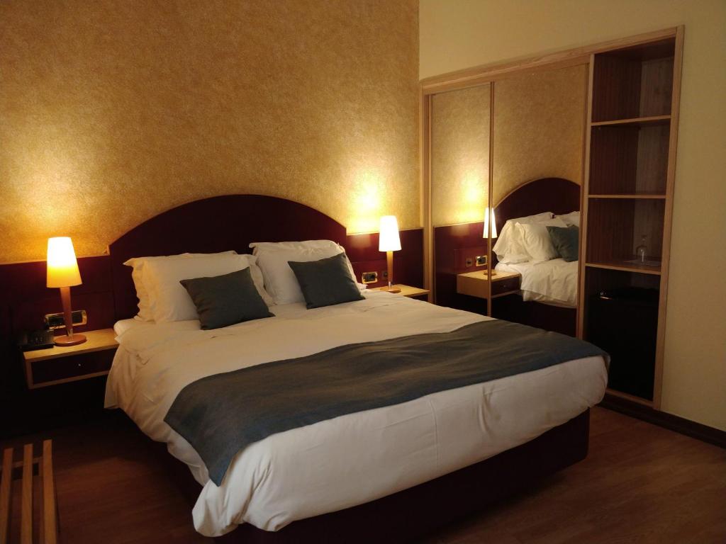 Hotel Internacional Porto - Resim 27
