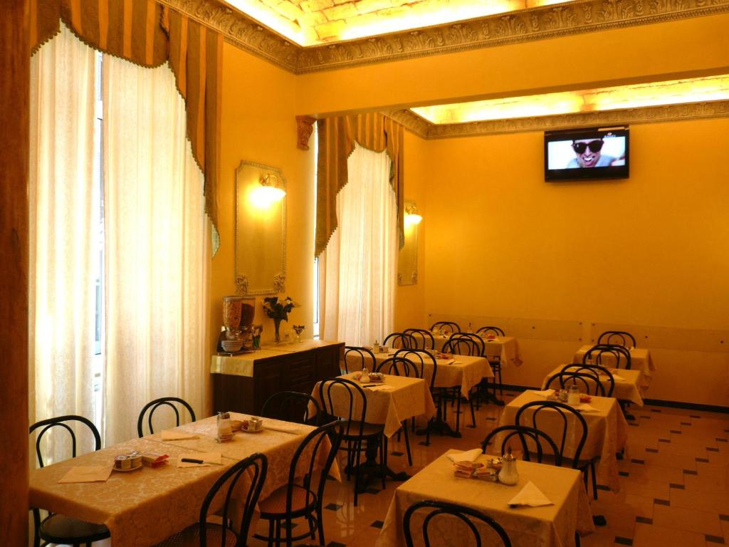 Cambridge Hotel - Resim 4