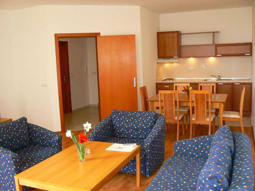 Joya Park Apartments - One-Bedroom Apartment