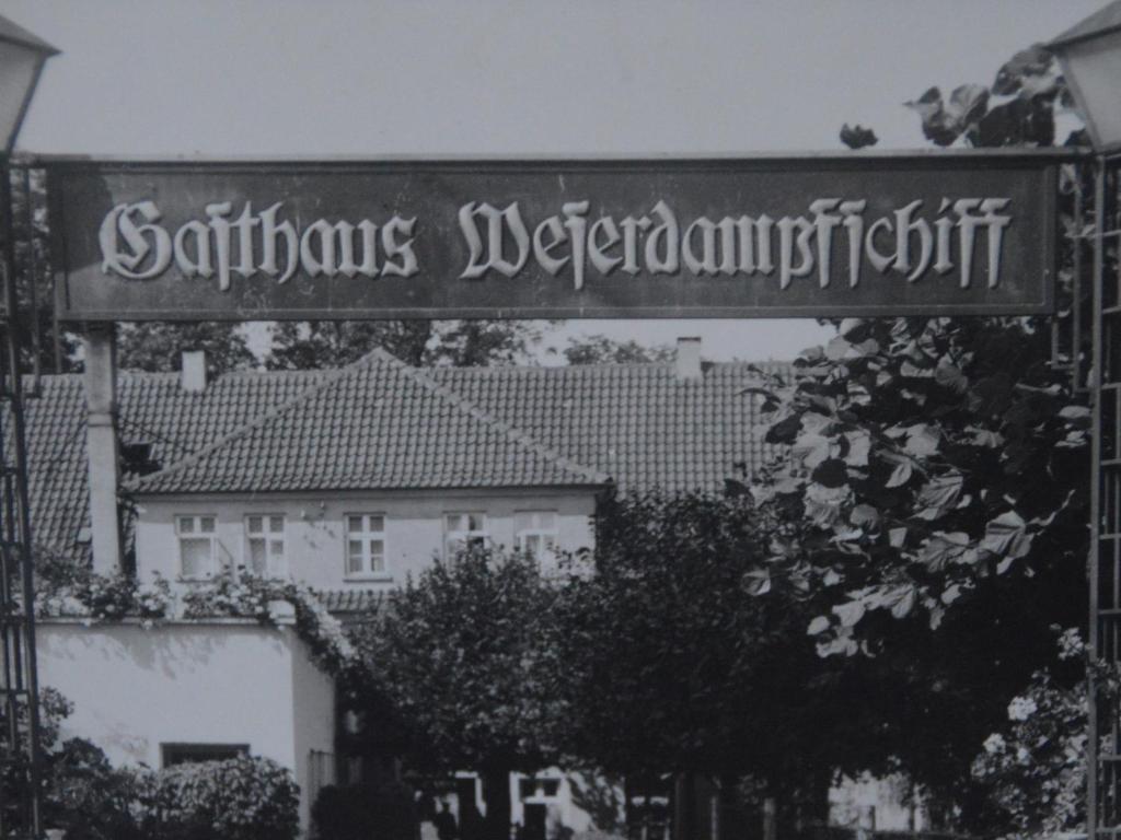 Fotografie z fotogalerie ubytování Zum Weserdampfschiff v destinaci Bad Karlshafen