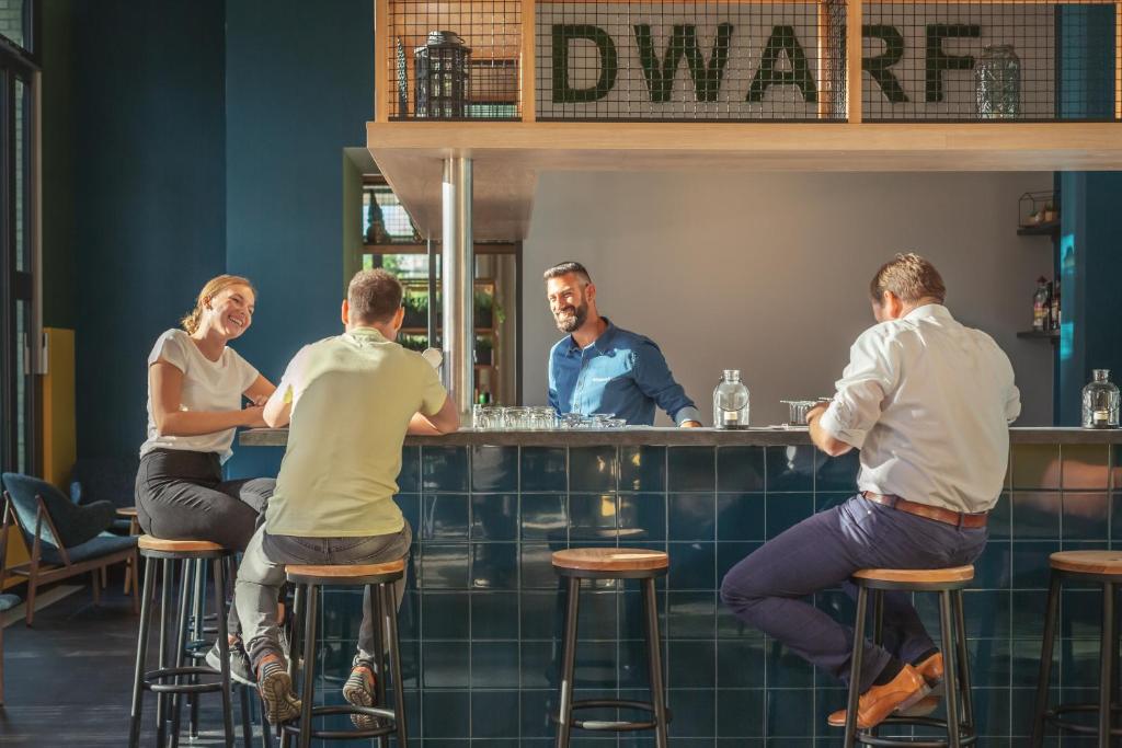 Holiday Inn - the niu, Dwarf Berlin Schöneberg by IHG - Resim 18