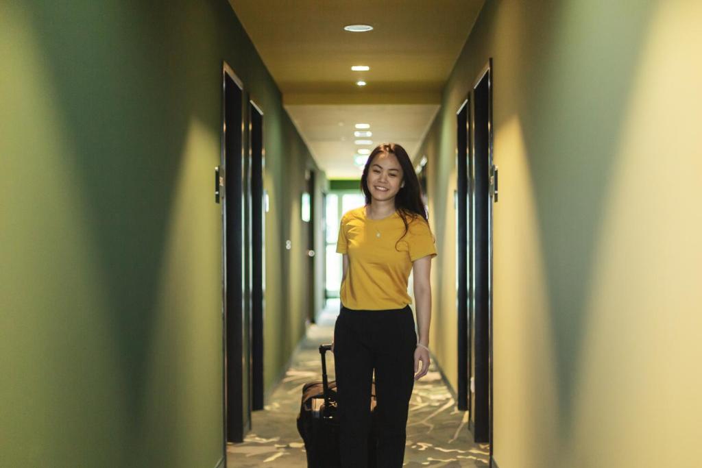 Holiday Inn - the niu, Dwarf Berlin Schöneberg by IHG - Resim 15