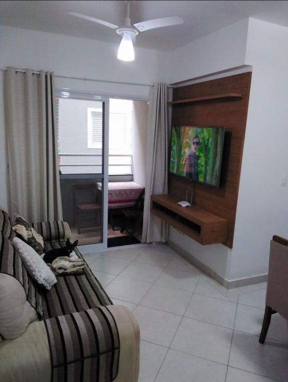  Apto Condomínio Vila Monrealle