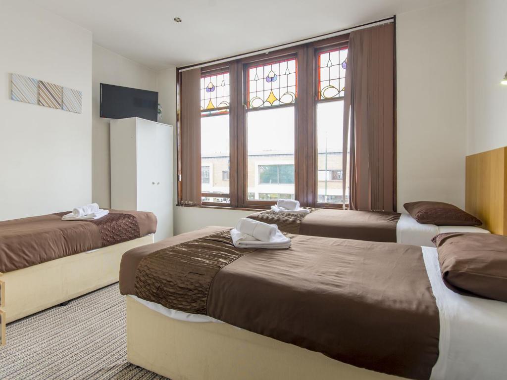 The Cotswold - Standard Triple Room