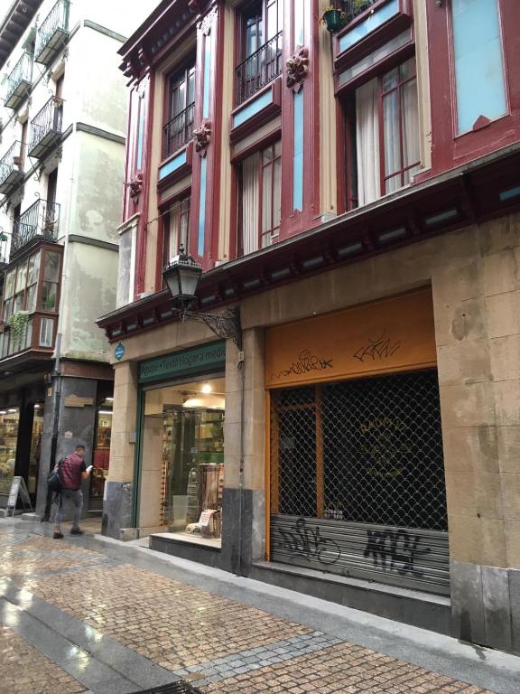 The building in which Az apartmant is located