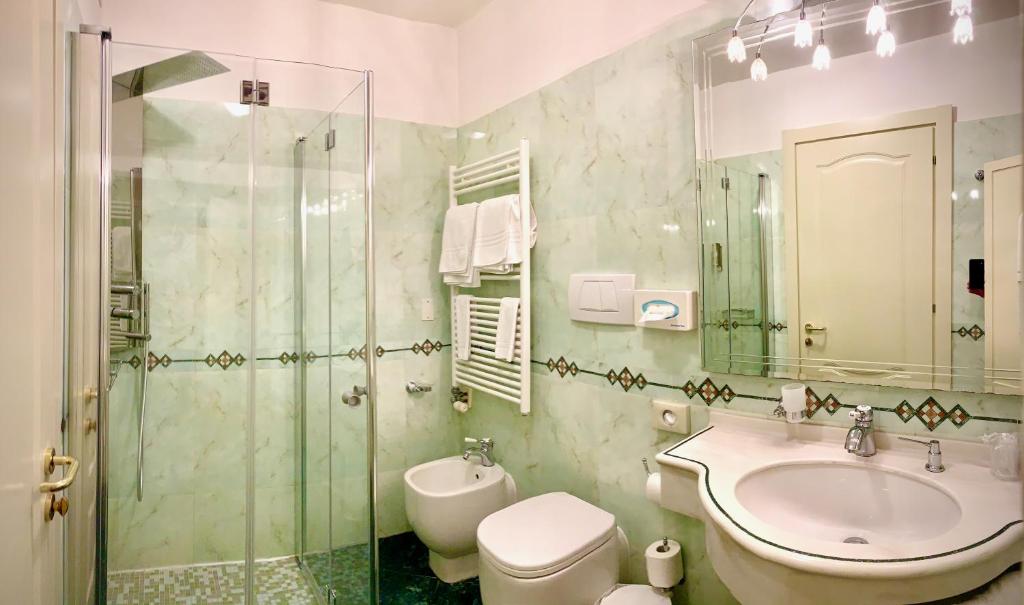 Albergo Gardesana - Camera Matrimoniale Con Vista Lago