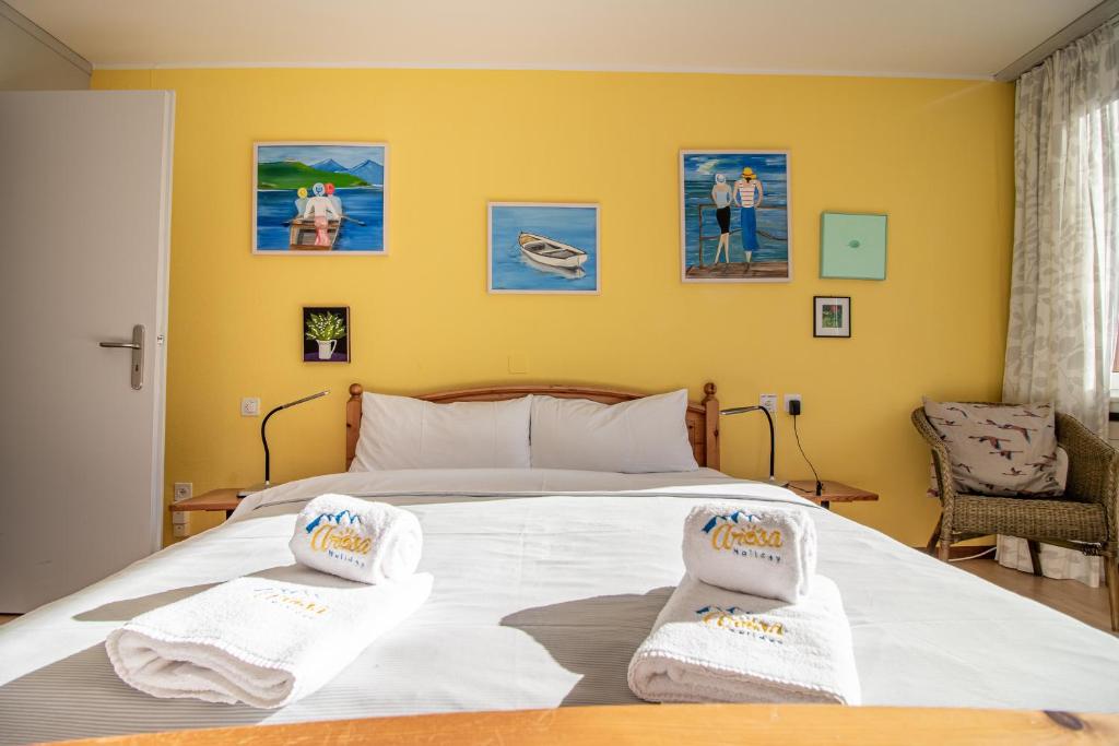 Postel nebo postele na pokoji v ubytování Linda 7 by Arosa Holiday
