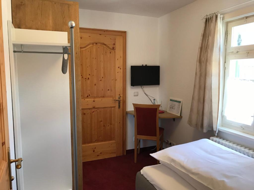 Hotel Hohe Schule - Chambre Simple Avec Salle De Bains Privative