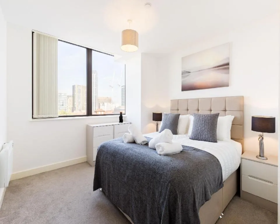 KCS Luxury Apartment - Broad Street Birmingham, Birmingham, United Kingdom