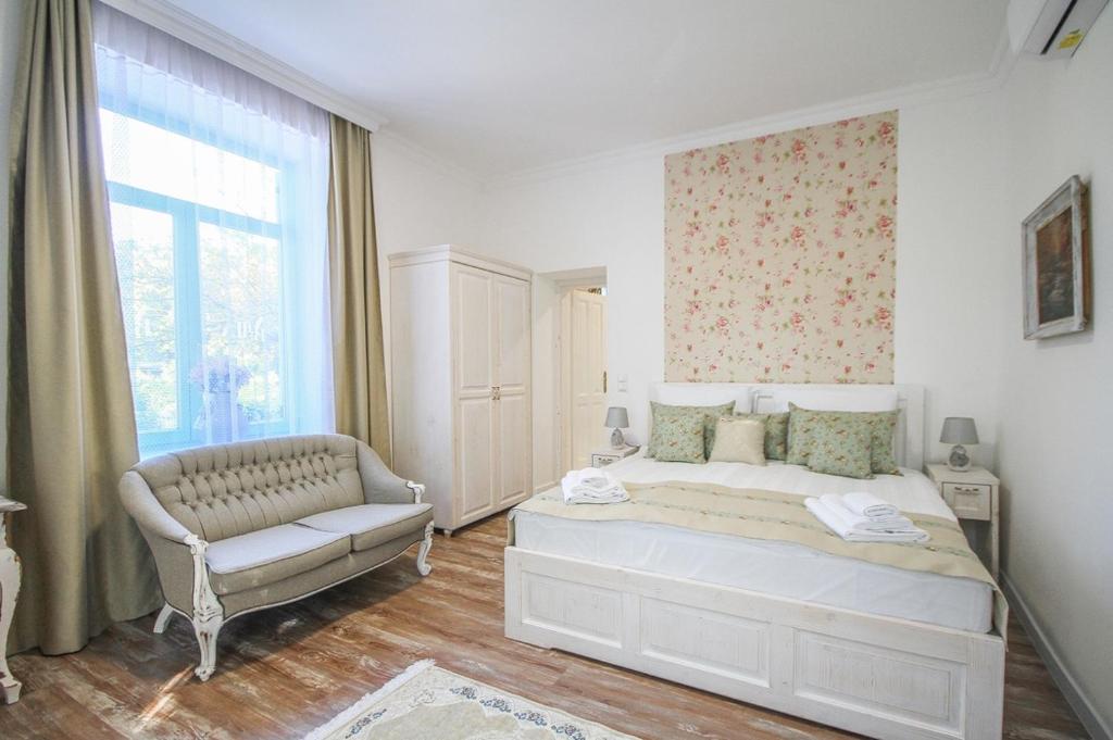 A bed or beds in a room at Villa Bella