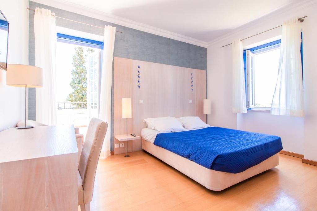 HOTEL LOUSAL Grandola - Doppelzimmer Mit Balkon