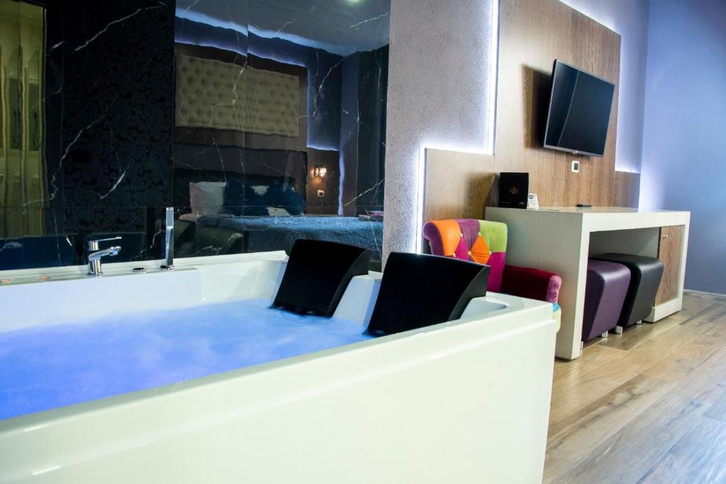 Hotel Angioino & Spa - Resim 37