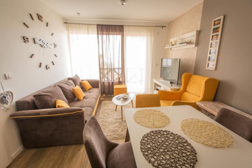 Family Apartmani Kopaonik - 带露台的公寓