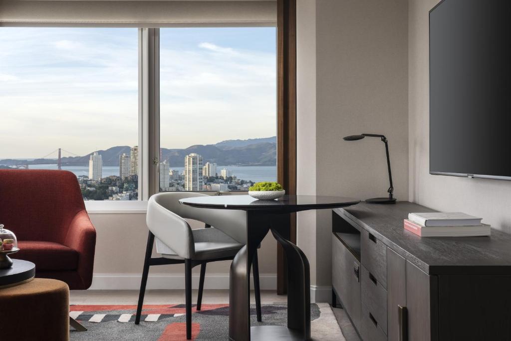 Four Seasons Hotel San Francisco at Embarcadero photo 5