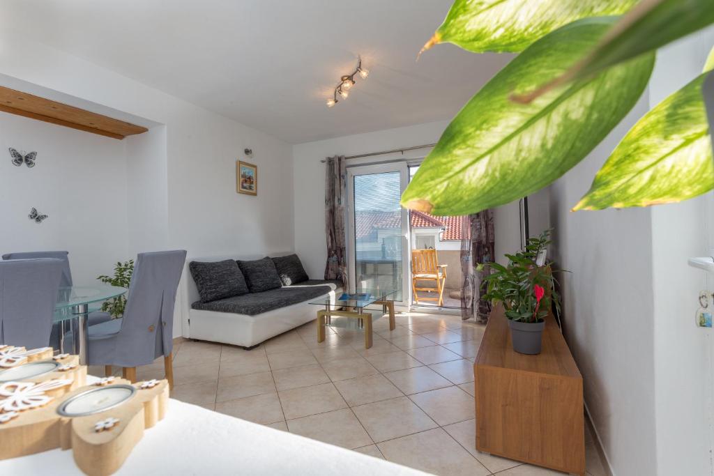 Posedenie v ubytovaní Apartman Lucy