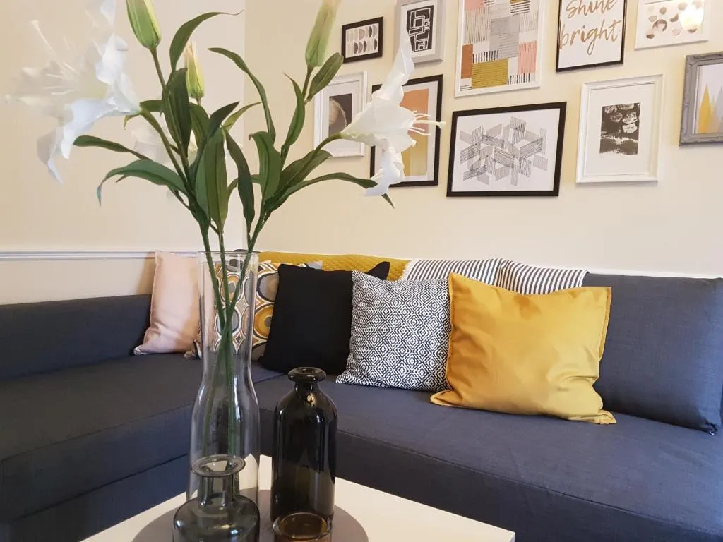 Oceana Accommodation- Martley House, Southampton, Cosy place close to train station, parking, sleeps 6, Southampton, Marea Britanie