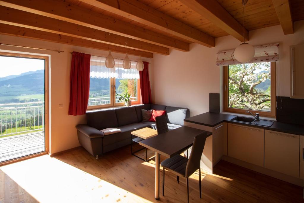 Výhľad na hory alebo výhľad na hory priamo z apartmánu