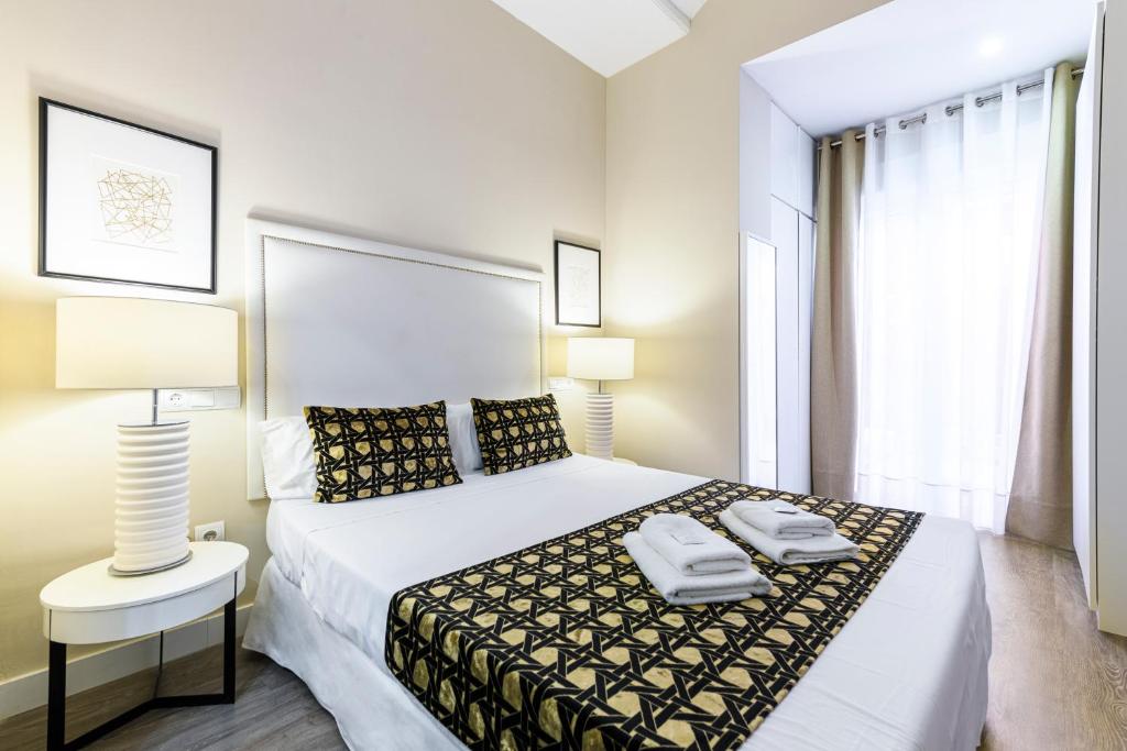 MD Pelayo with terrace, Valencia – Updated 2023 Prices
