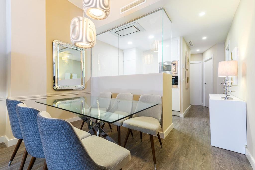 MD Pelayo with terrace, Valencia – Precios actualizados 2023