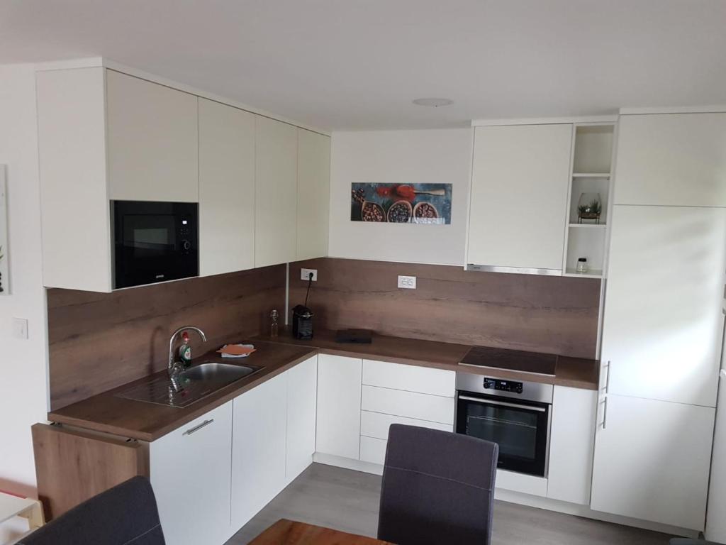 Cucina o angolo cottura di Ferienwohnung Weizblick