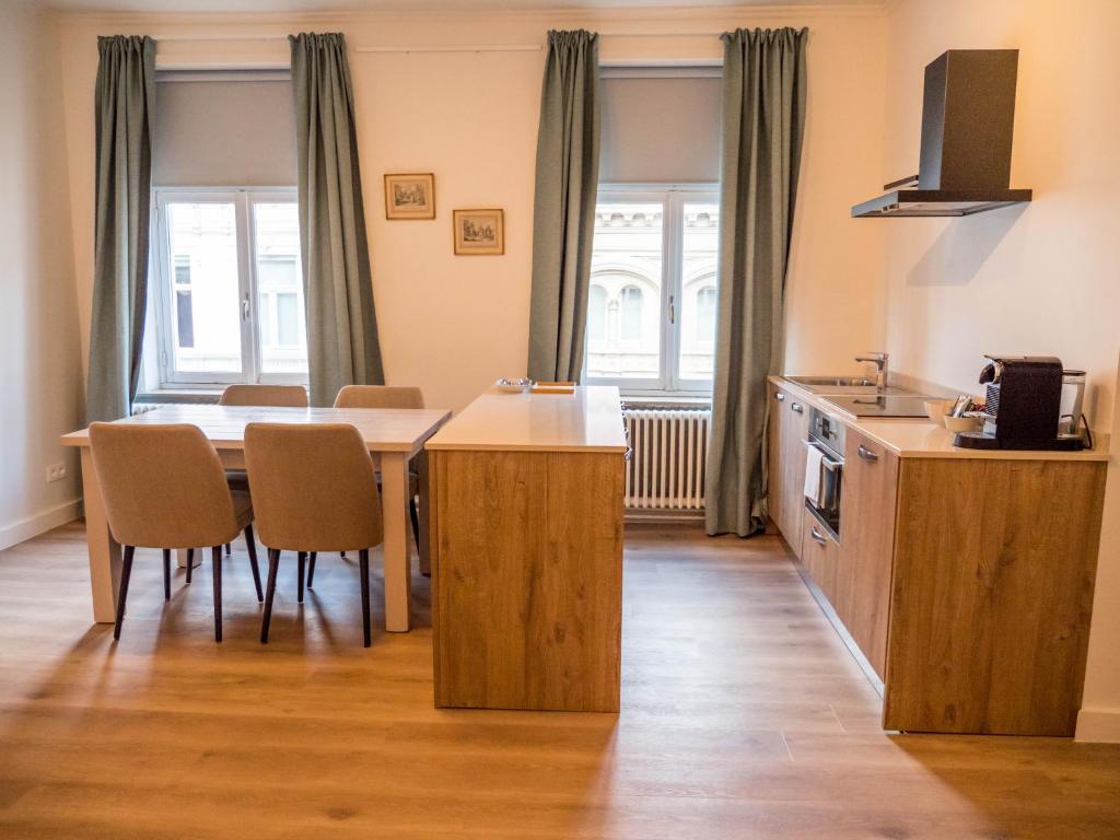 Kuchyň nebo kuchyňský kout v ubytování Maison Willem Tell