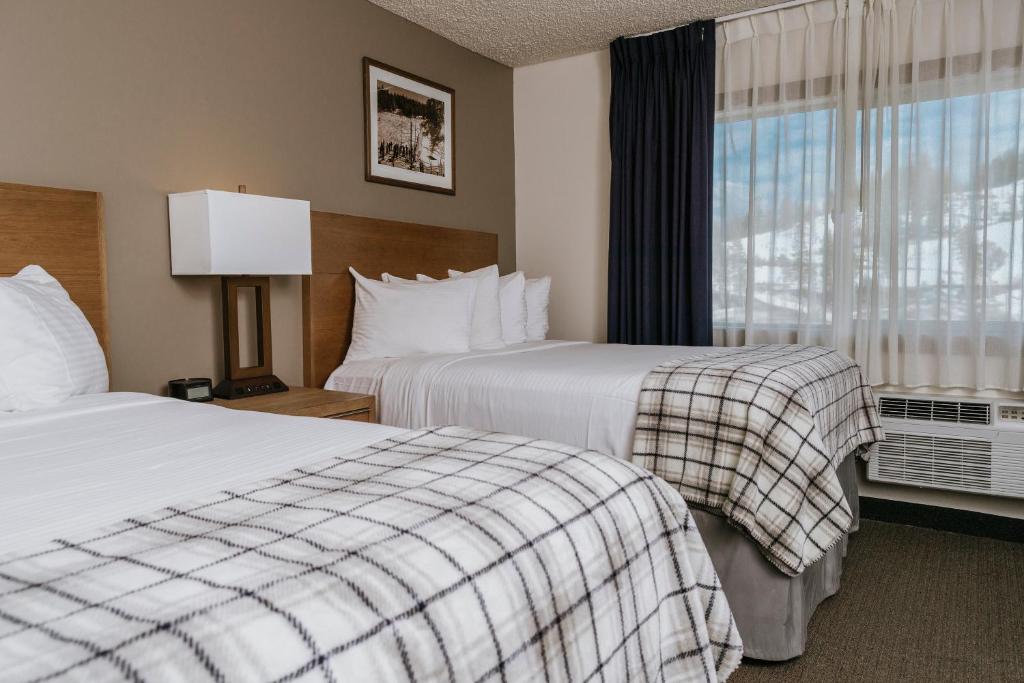 Mammoth Mountain Inn - 