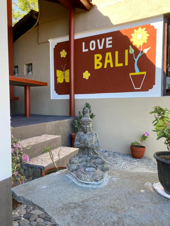 Foto da galeria de Villa Anjing 2 em Nusa Dua