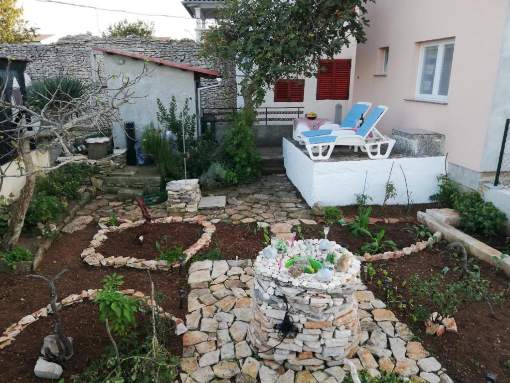 Fotografie z fotogalerie ubytování Apartments Defrančeski v destinaci Kavran