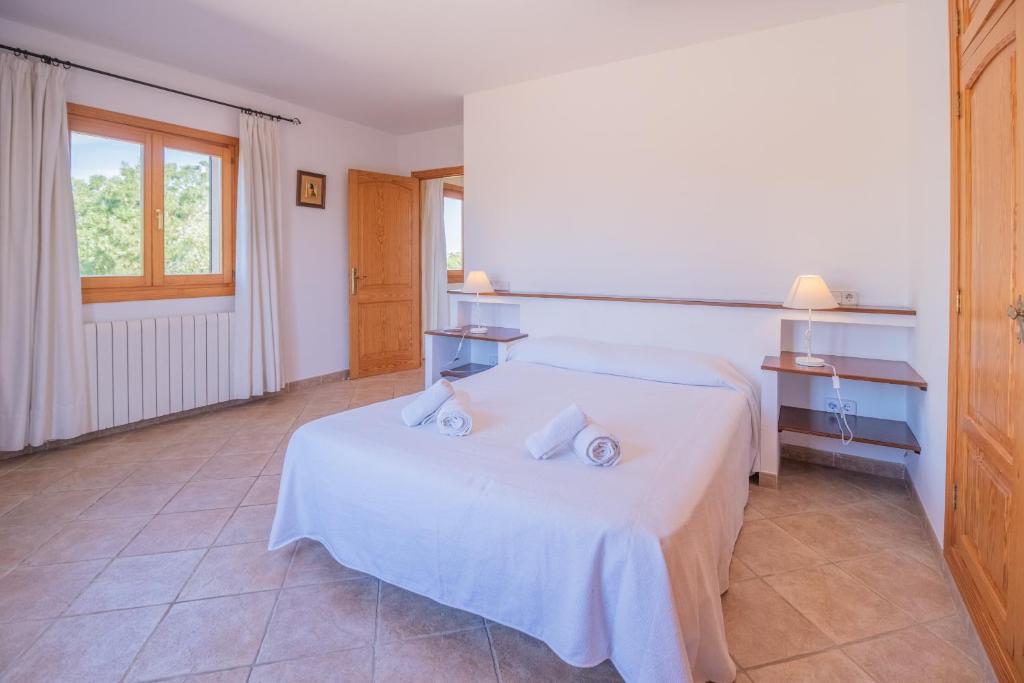 Postel nebo postele na pokoji v ubytování Finca VELA 2 by Mallorca Villa Selection