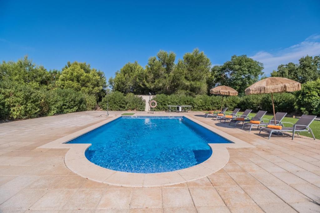 Bazén v ubytování Finca VELA 2 by Mallorca Villa Selection nebo v jeho okolí