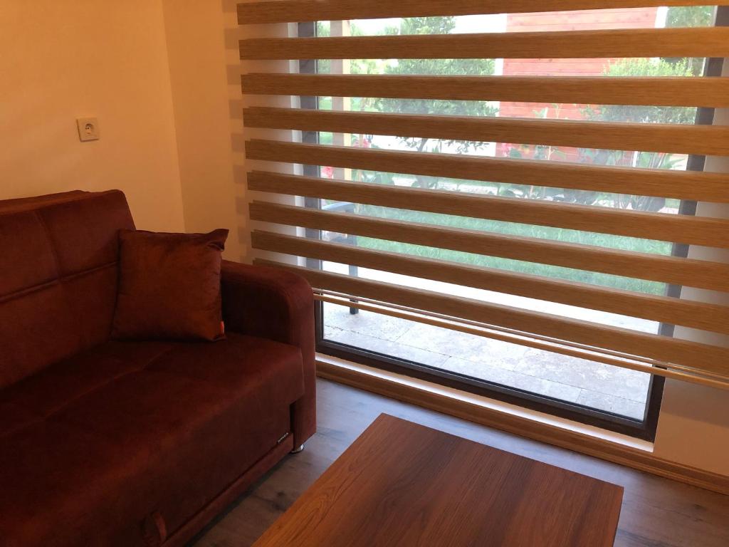 Posezení v ubytování Cirali Armira Bungalow