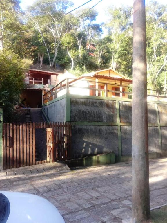  Casa em meio as montanhas de Itaipava