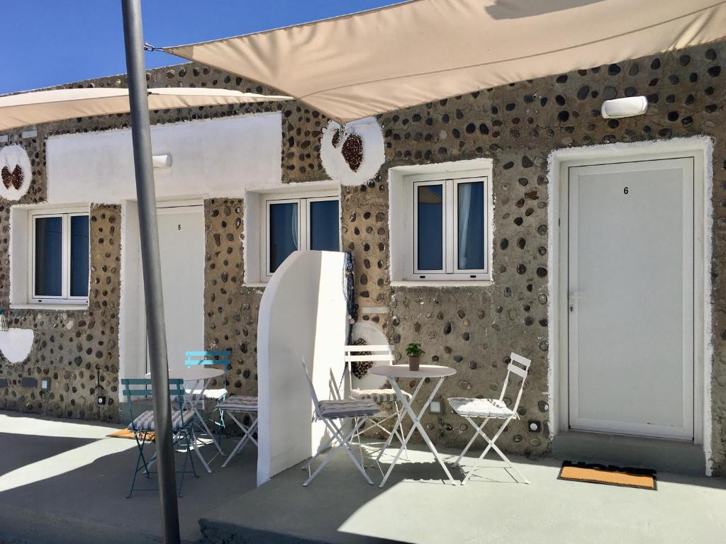 Kampanelia Village Suites - 16