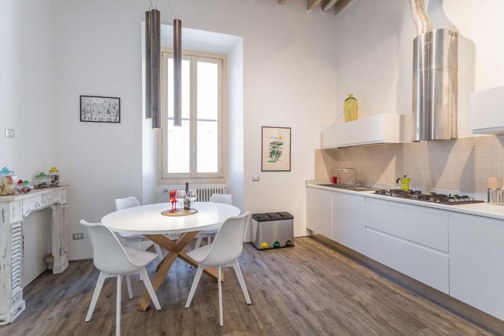 Kuchnia lub aneks kuchenny w obiekcie Casa Manara in Trastevere