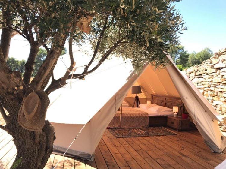 Tente De Luxe Nuit De Reve A La Ciotat France La Ciotat Booking Com