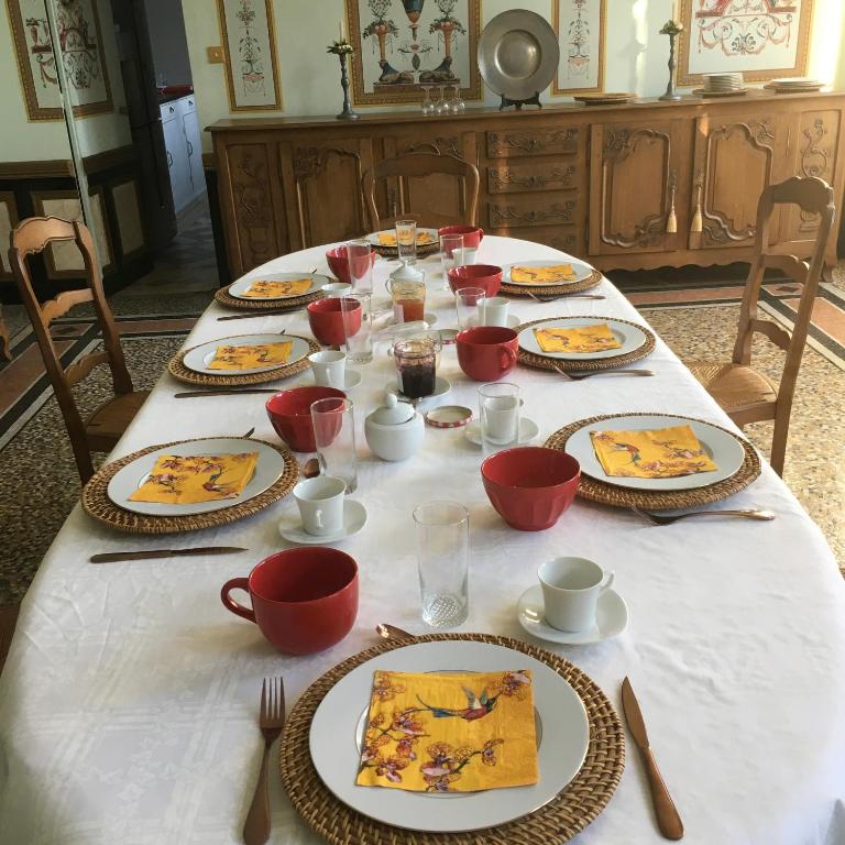 Cibo presso il bed & breakfast o nelle vicinanze