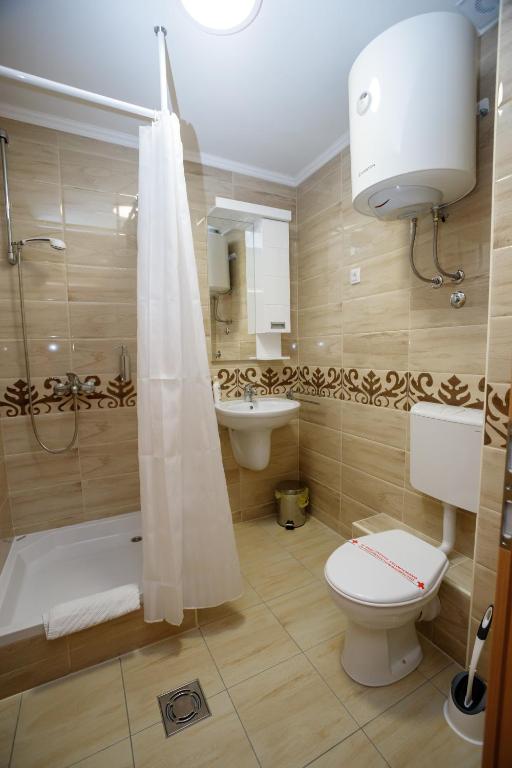 Koupelna v ubytování Guest house Mali hotel