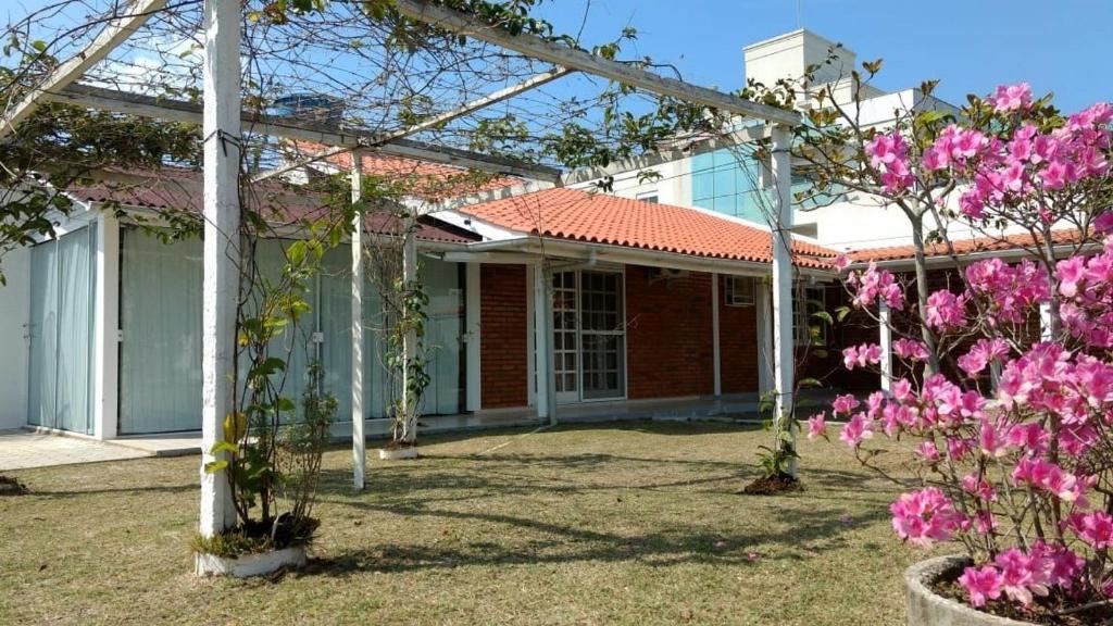 Casa em Bombinhas Praia de Mariscal para 4 pessoas