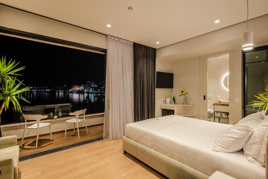 Rea Boutique Hotel - 豪华双人间与海景