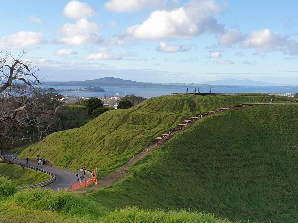 At Eden Park Motel - Resim 5