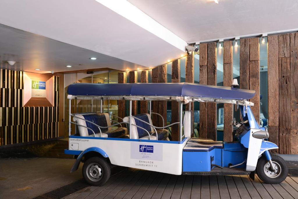 Holiday Inn Express Bangkok Sukhumvit 11 by IHG - Resim 5